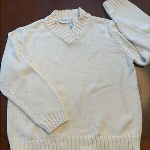 Liz Claiborne Cream V-Neck Sweater